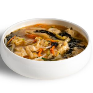 Zuppa di wonton con alghe